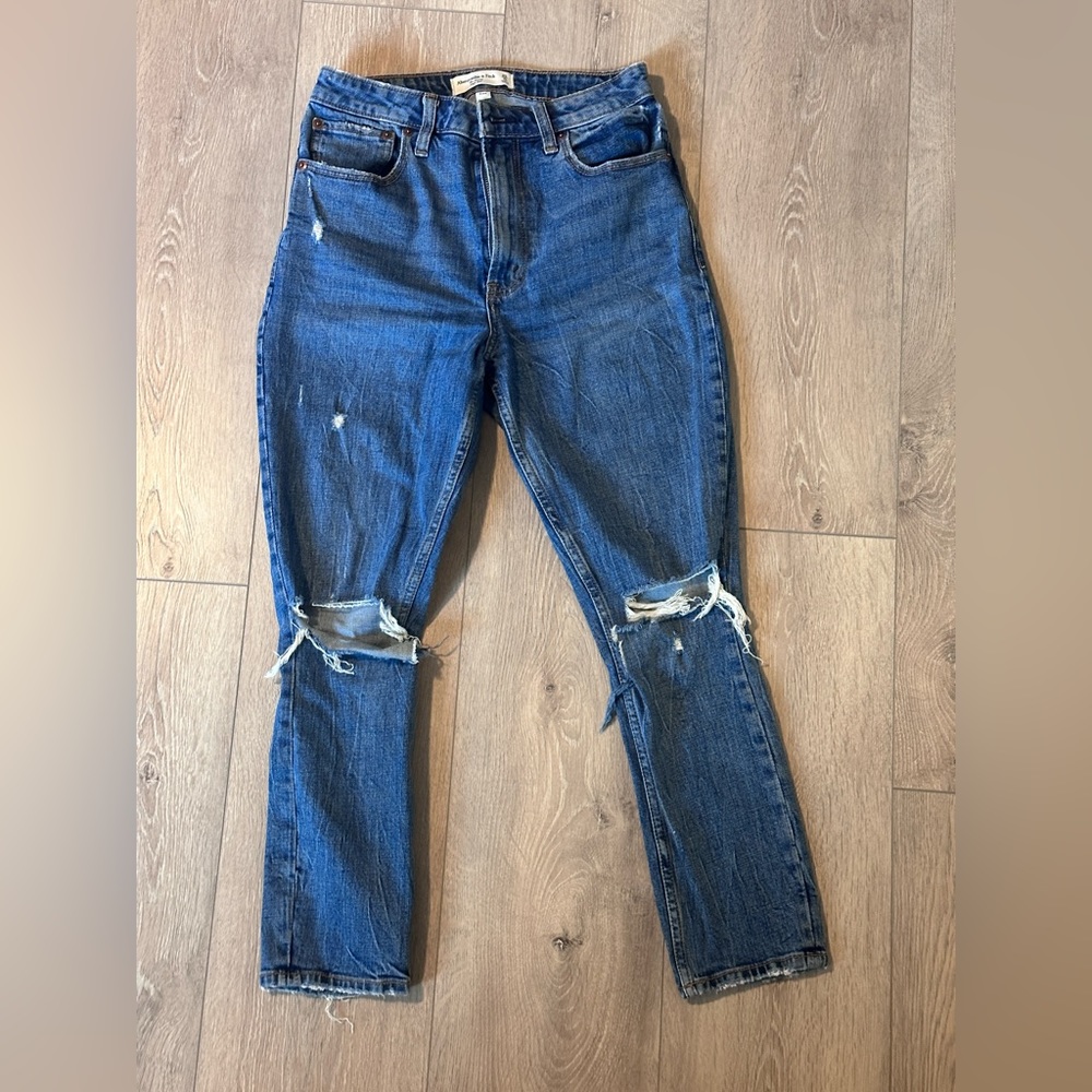 Abercrombie the Skinny High Rise jeans